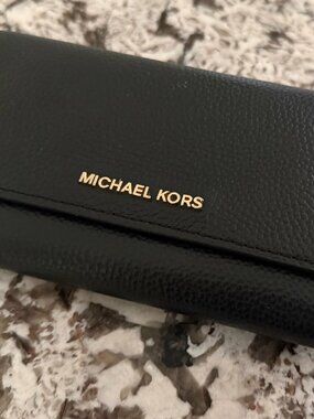 Michael Kors Black Crossgrain Leather Jet Set Wallet Style 35S8GTVF7L